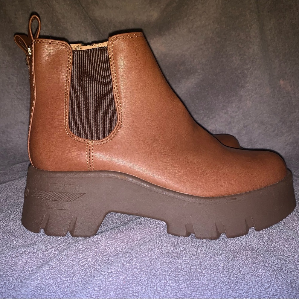 Sam & Libby Brown Ankle Boots size 9.5